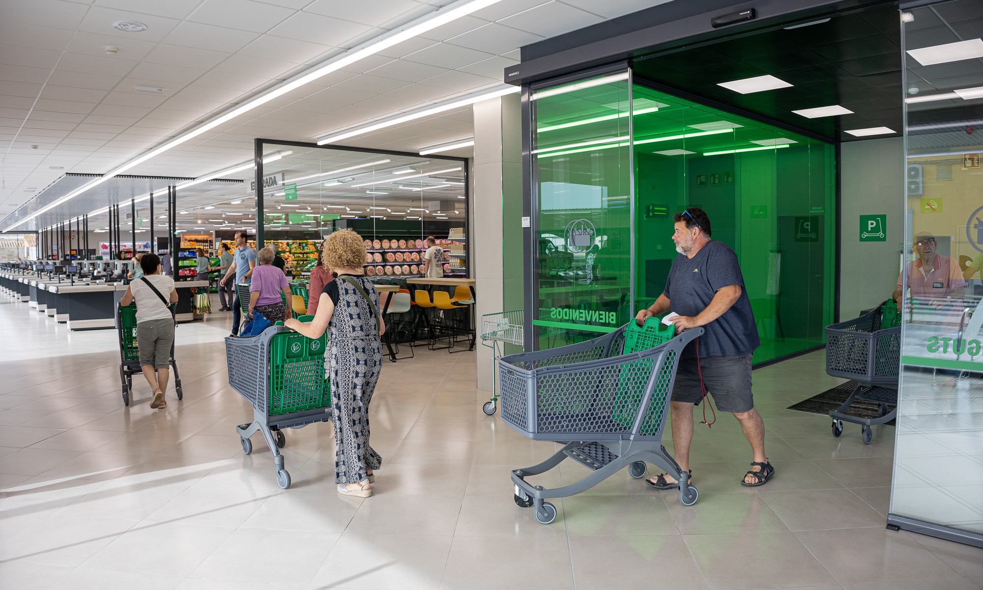 Mercadona inaugura novo supermercado eficiente em Deltebre